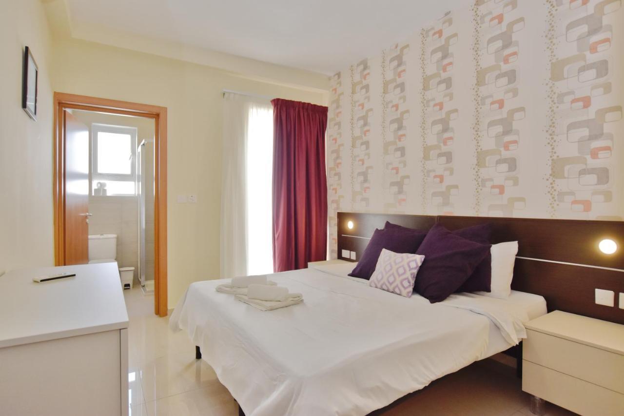 101 Moroni By Cast Renting Lejlighed Gzira Eksteriør billede