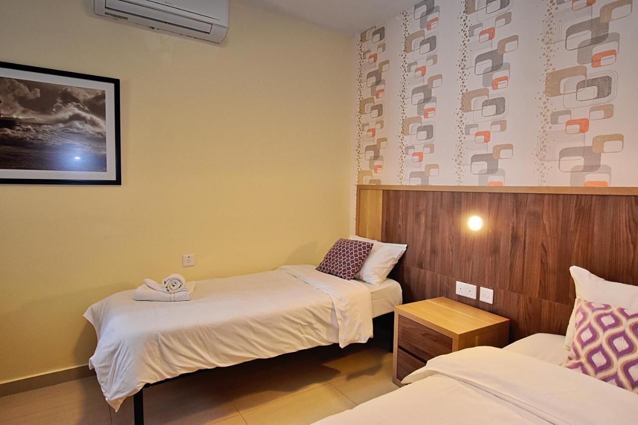 101 Moroni By Cast Renting Lejlighed Gzira Eksteriør billede